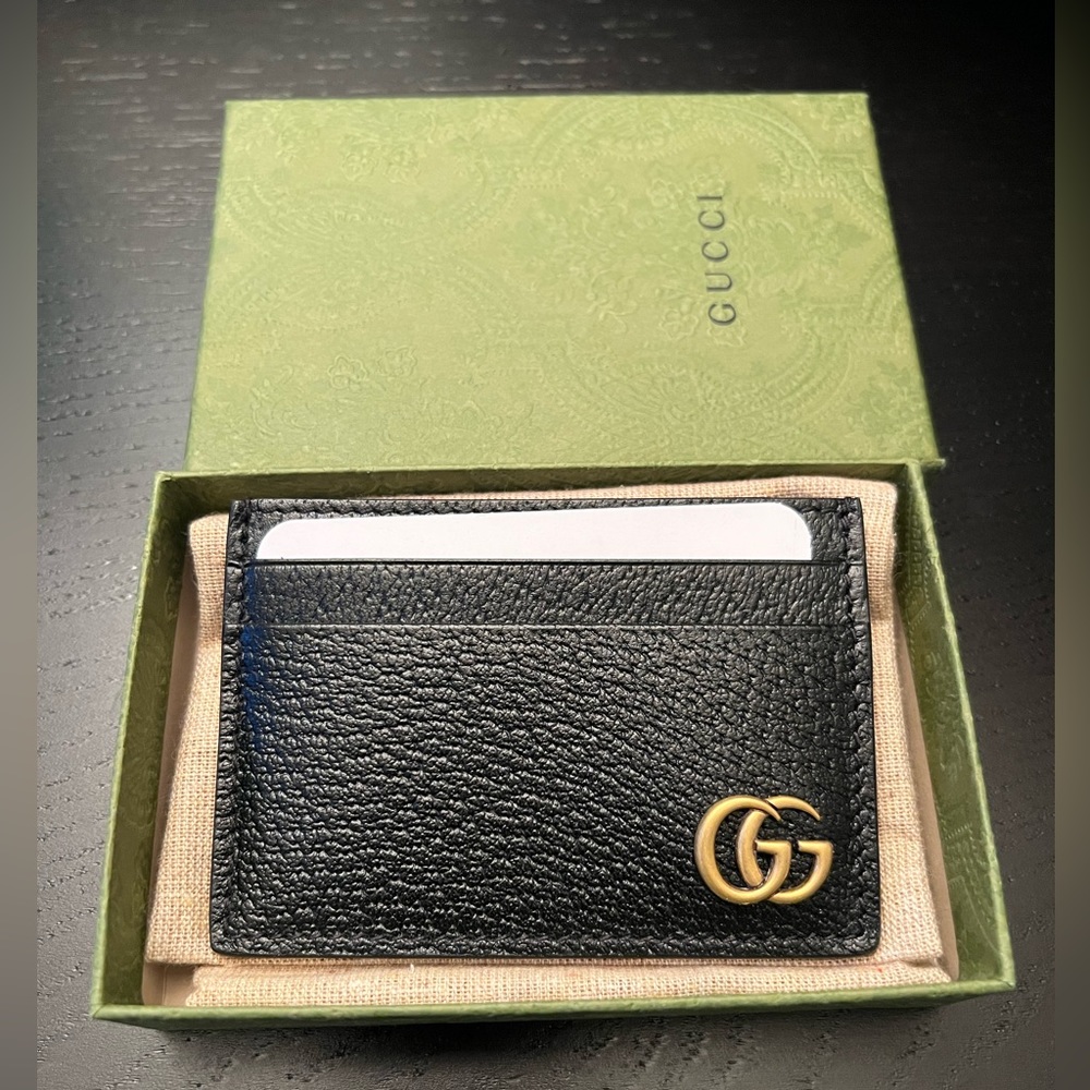 Gucci leather money clip wallet